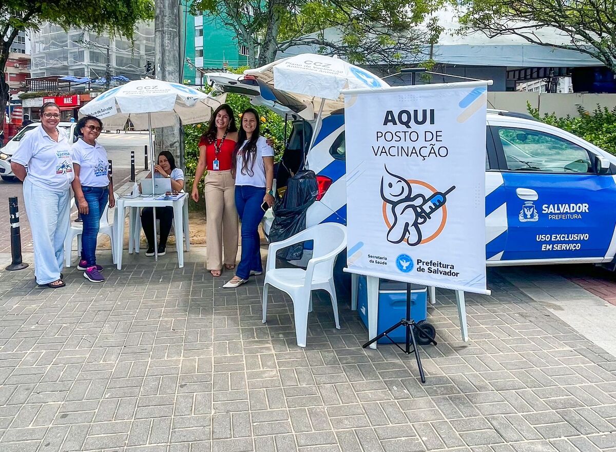 Salvador intensifica ações de vacinação antes do Carnaval