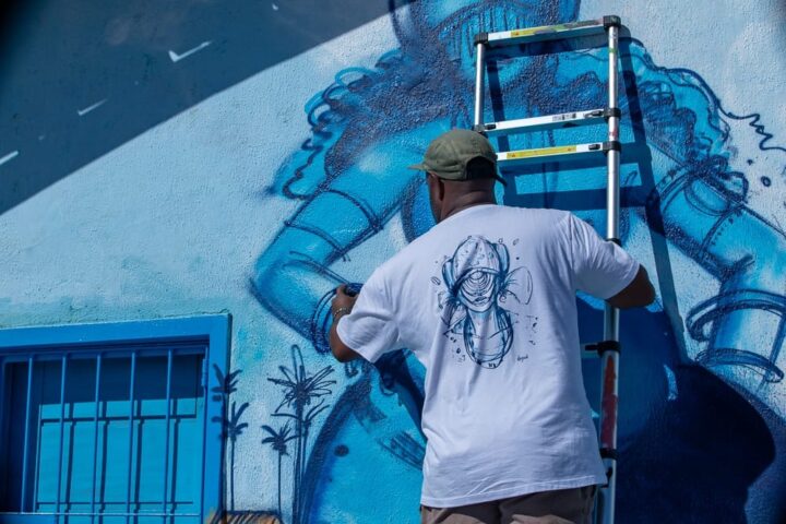 Do Rio Vermelho para o mundo: Tarcio V assina mural, lança loja virtual e se prepara para turnê internacional