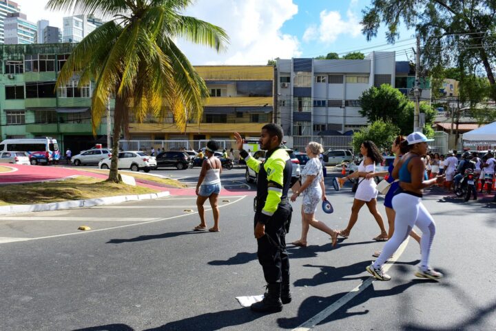 Trânsito no Rio Vermelho será alterado para a Festa de Iemanjá
