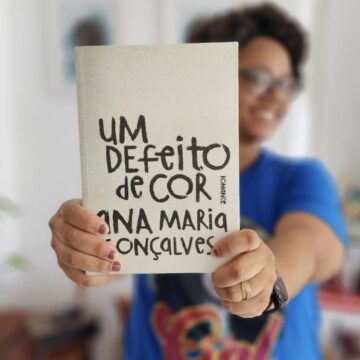 Projeto baiano cria percurso coletivo de leitura de “Um Defeito de Cor”