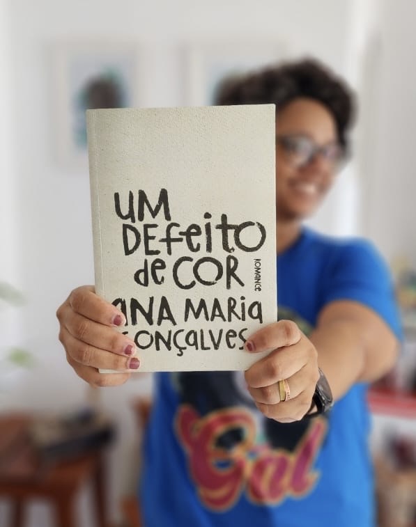 Projeto baiano cria percurso coletivo de leitura de “Um Defeito de Cor”