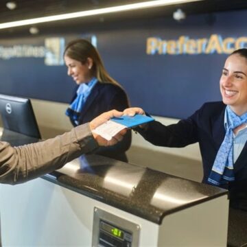 Viajar mais é prioridade para metade dos brasileiros em 2026, aponta pesquisa