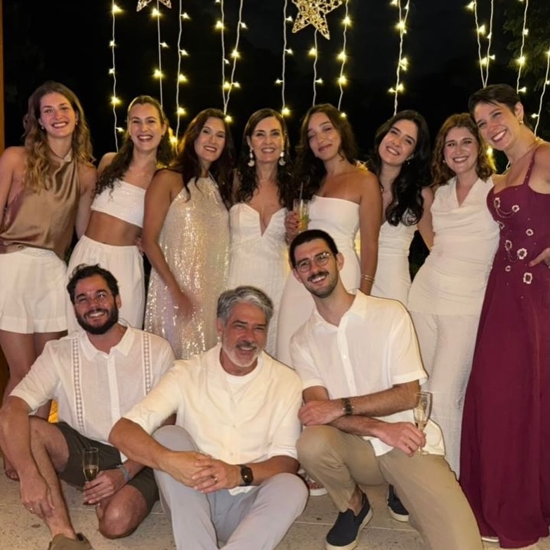 Em família, WIlliam Bonner e Fátima Bernardes Réveillon juntos; veja fotos