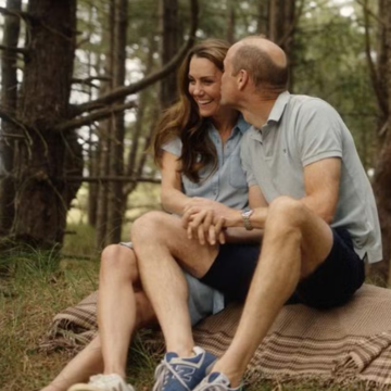 Pressão da imprensa quase levou Kate e príncipe William ao fim, revela biografia