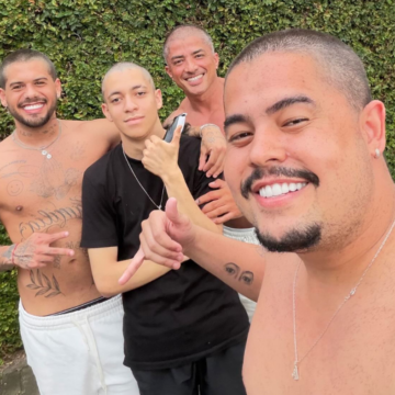 Zé Felipe raspa cabeça e entra no clima do Carnaval com equipe: “Play no Carnaval”