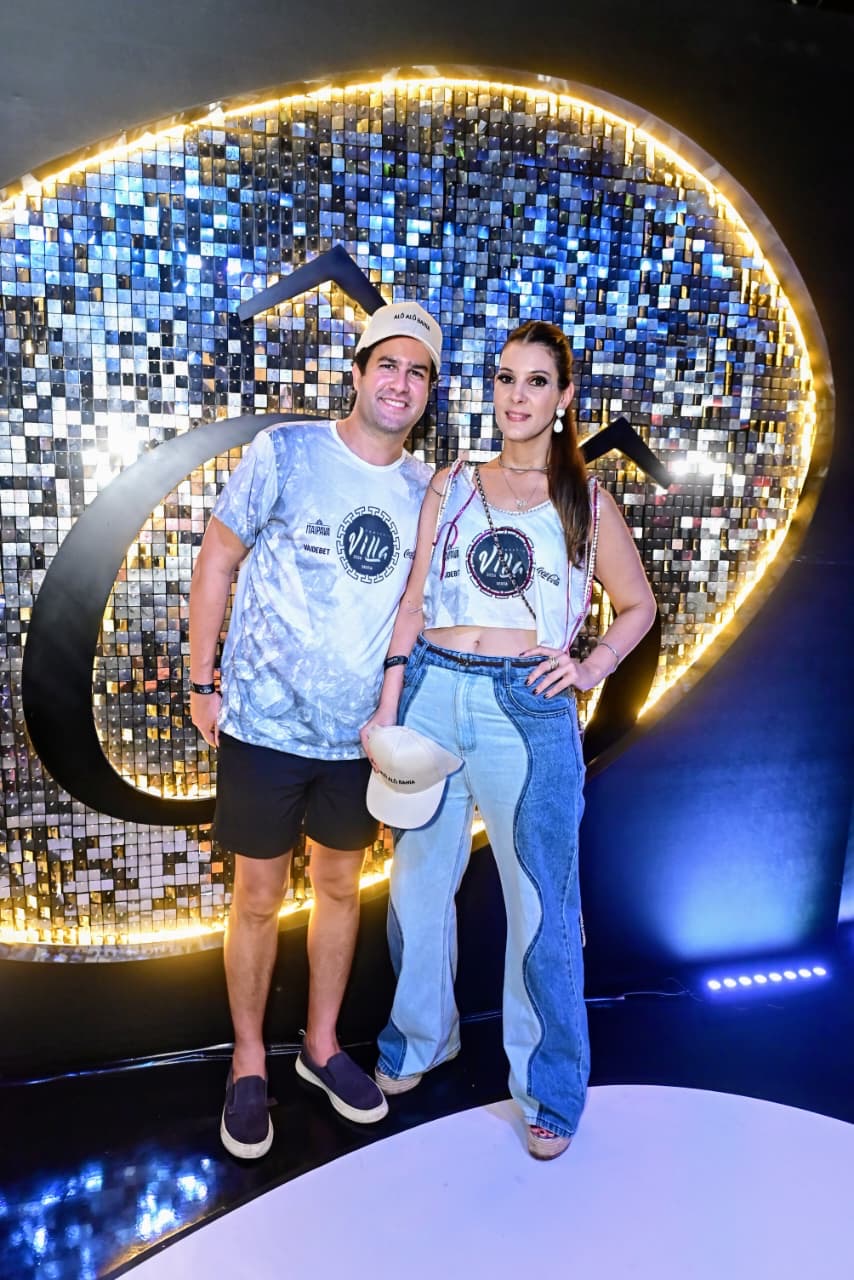 Diego Ribeiro e Renata Barreto de Araújo