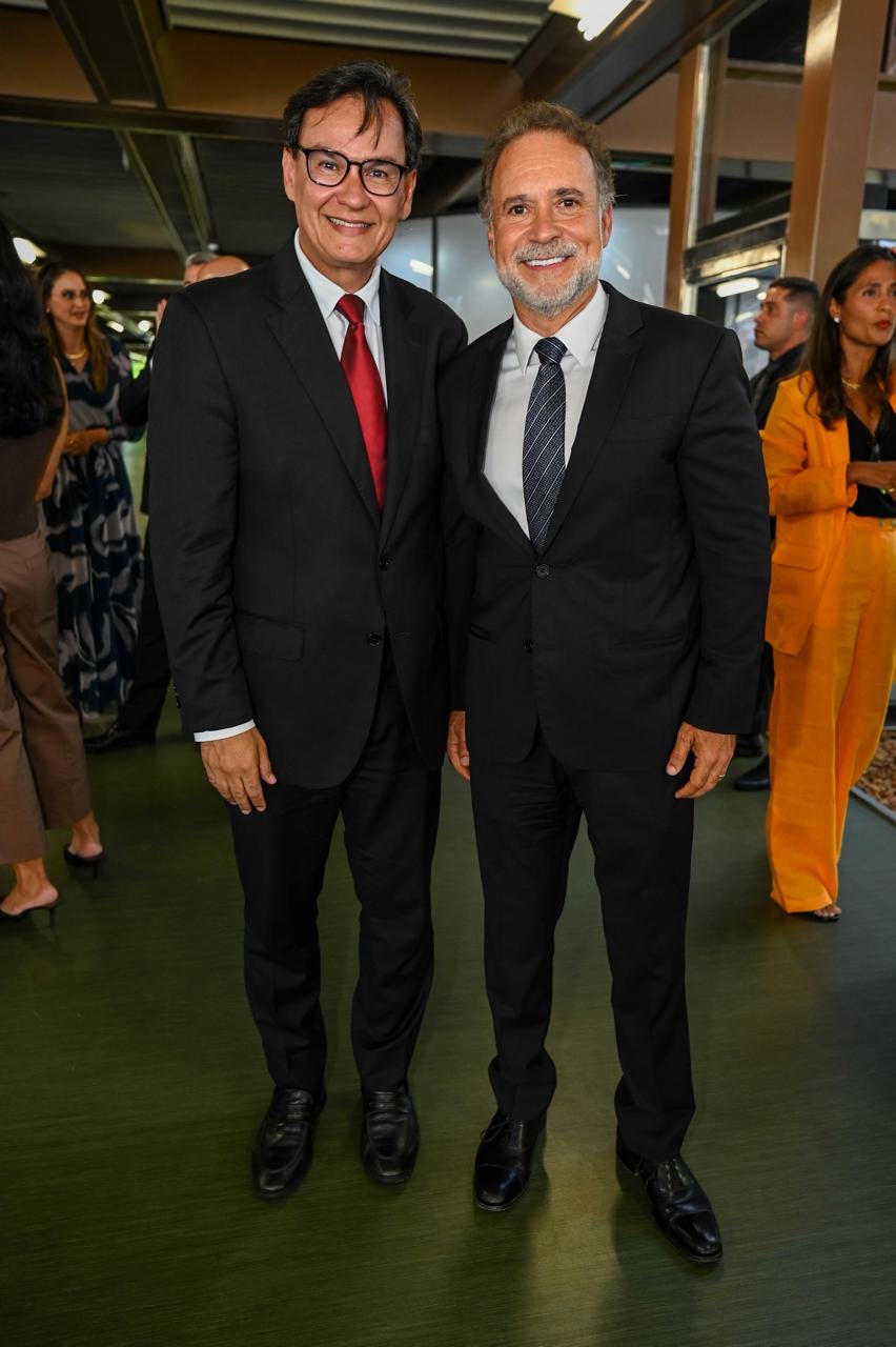 Sosthenes Macedo e Michel Reis