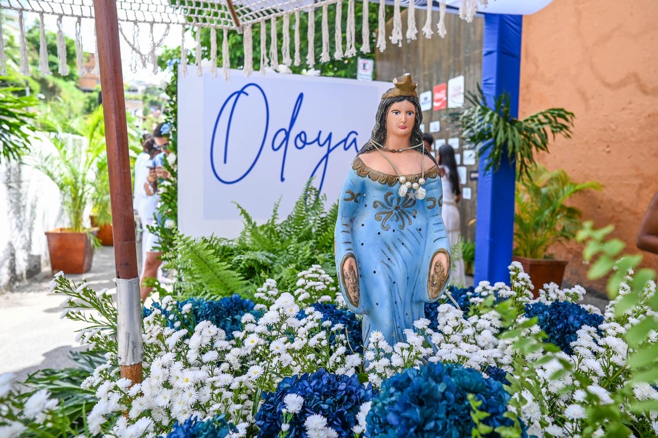 Licia Fábio - Dois de Fevereiro