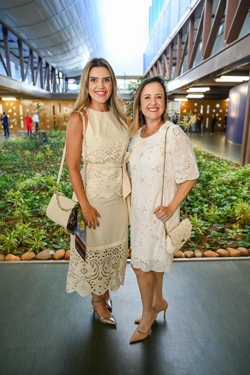 Jordanna Sá Barreto e Gabriela Rollemberg