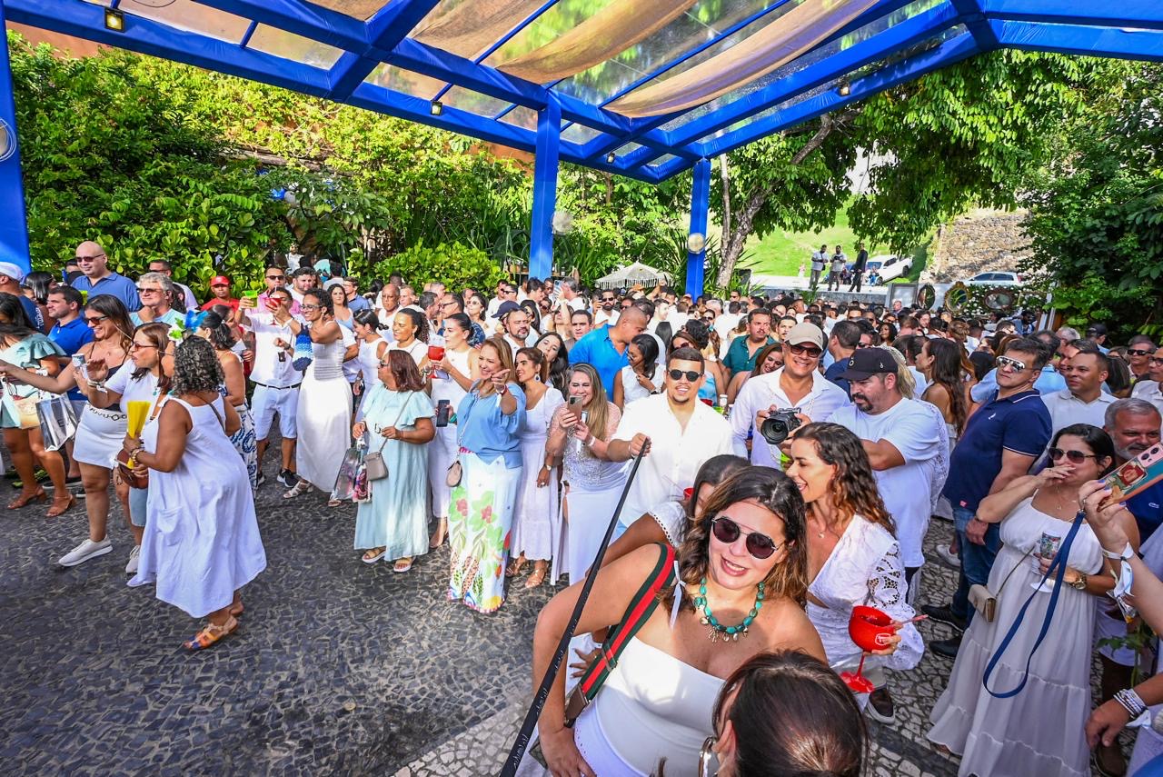 Licia Fábio - Dois de Fevereiro