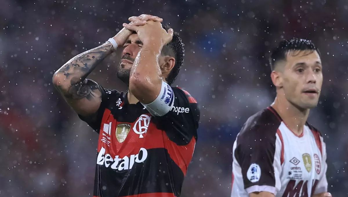 Flamengo sofre virada na decisão e perde a Recopa Sul-Americana no Maracanã
