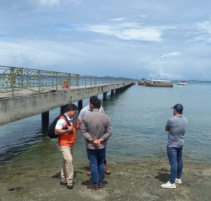 Píer é interditado na Ilha de Maré por risco de desabamento