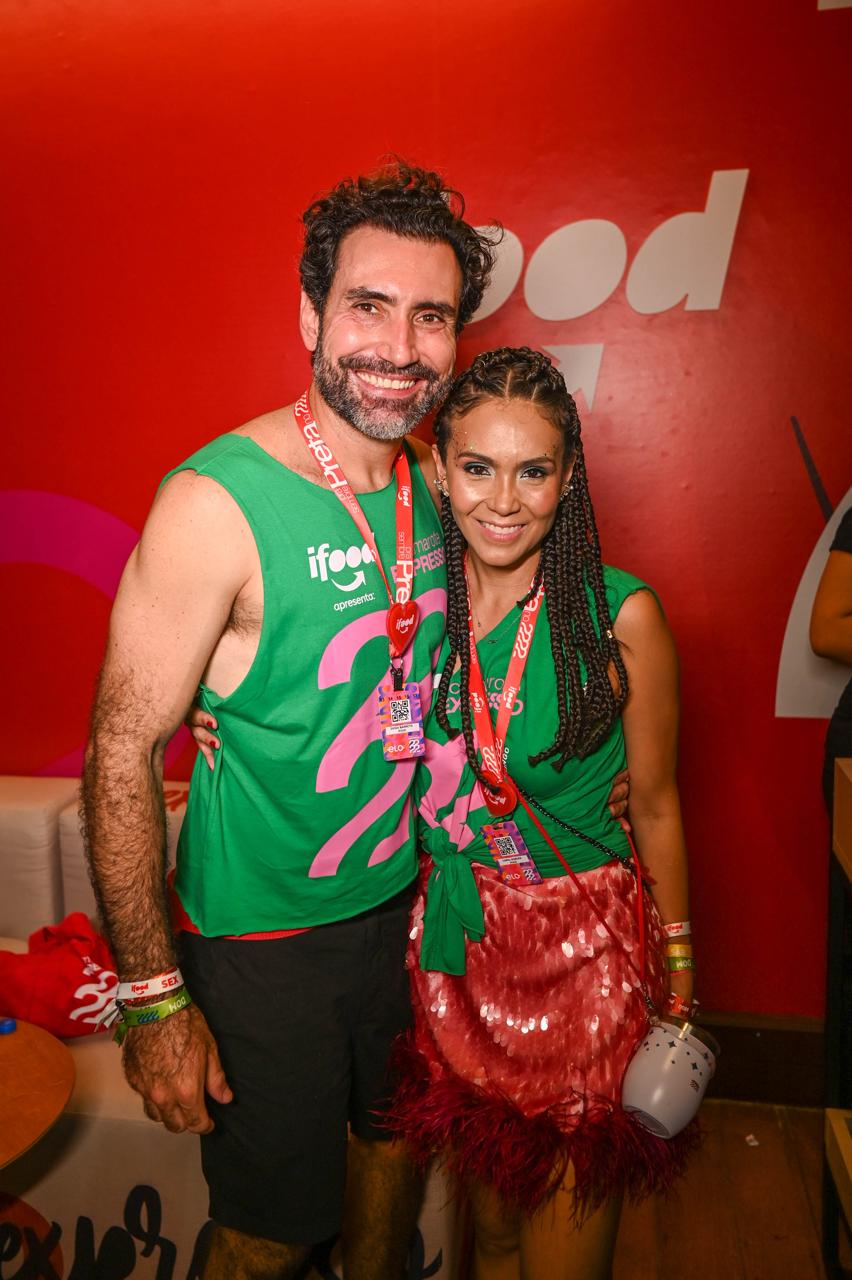 Diego Barreto e Carol Nomura