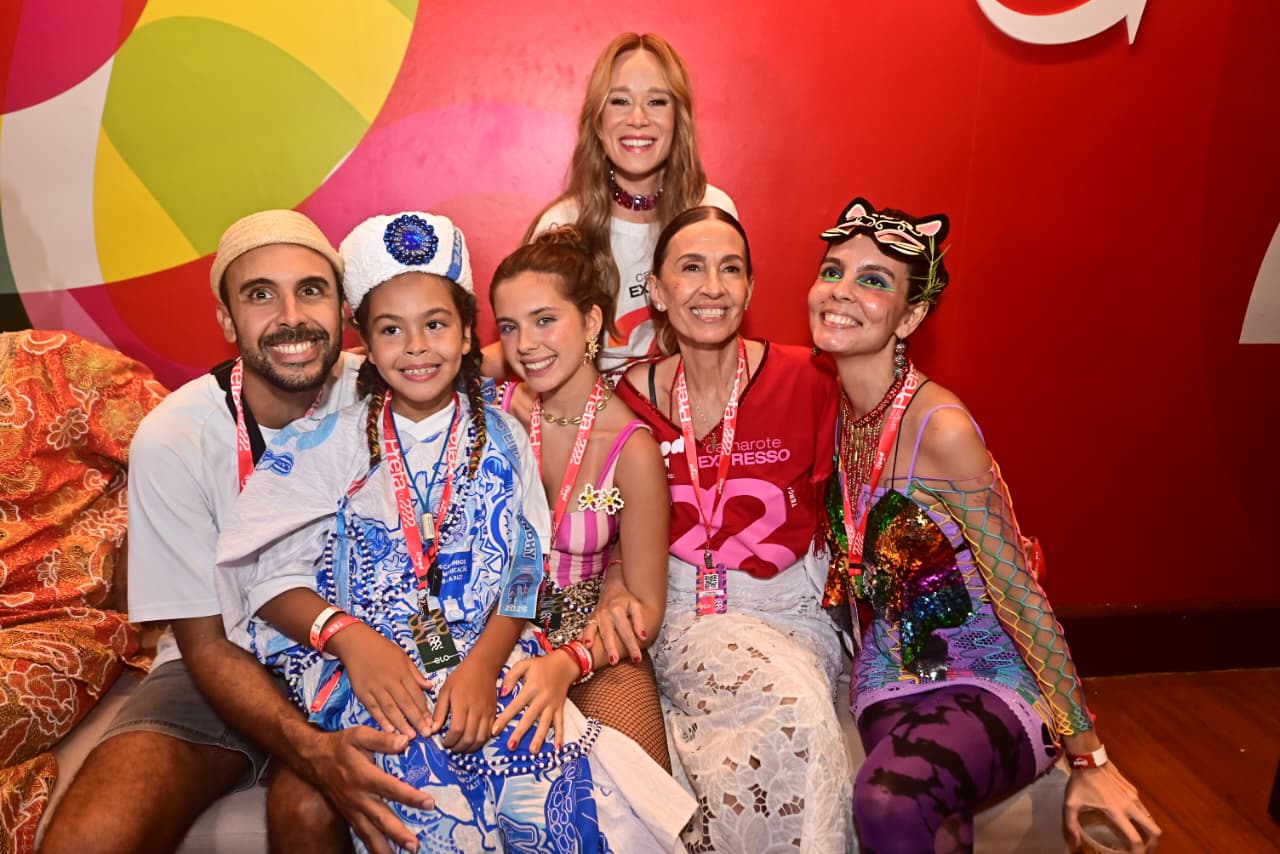 Bem Gil, Nino, Flor Gil, Flora Gil, Mãeana e Mariana Ximenes