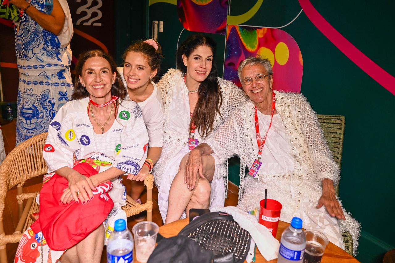 Flora Gil, Flor Gil, Paula Lavigne e Caetano Veloso