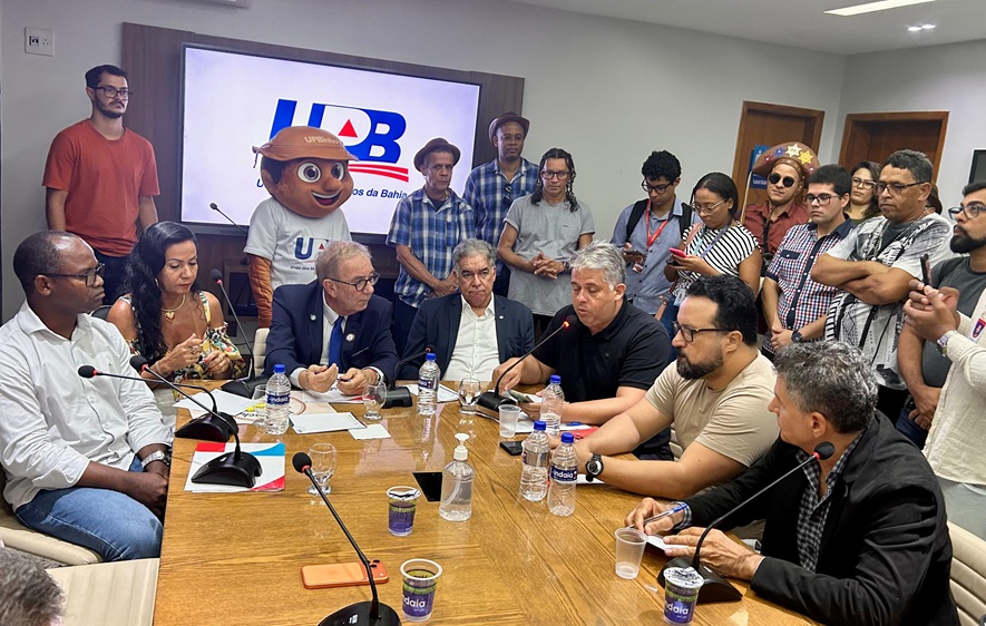 Forrozeiros querem 50% das atrações juninas com artistas baianos e levam proposta à UPB