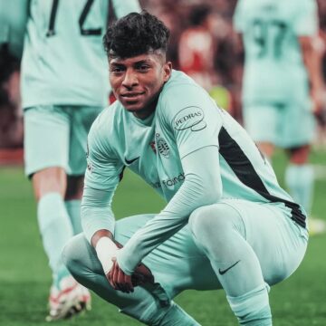 Napoli anuncia contratação do atacante Alisson Santos, ex-Vitória