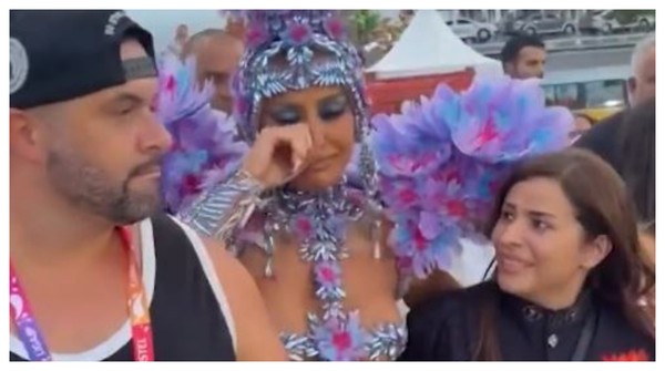 Gaviões da Fiel define futuro de Sabrina Sato após atraso em desfile