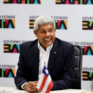 Jerônimo viaja com Lula à Índia para ampliar produção de medicamentos na Bahia