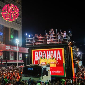 Carlo Ancelotti vem a Salvador no Carnaval e participa de ação com Léo Santana; saiba quando