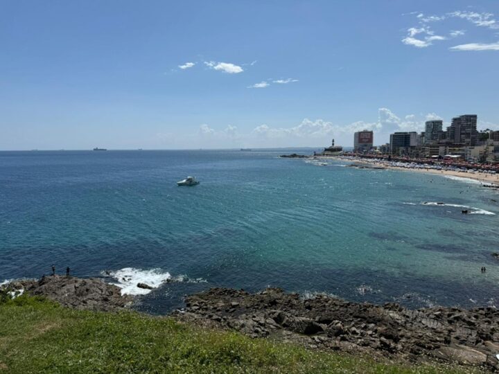 Semana de Carnaval terá altas temperaturas e instabilidade em Salvador; confira previsão