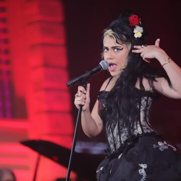 Show de Clariana em homenagem a Amy Winehouse ganha audiovisual gravado em Salvador