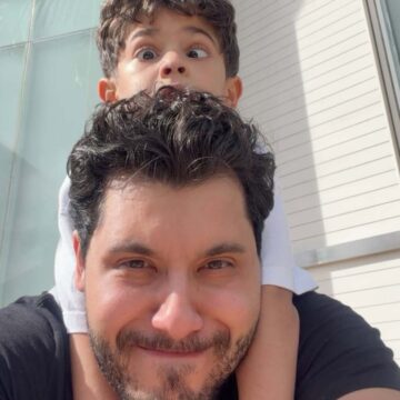 Murilo Huff compartilha momento fofo com o filho Léo após receber alta hospitalar