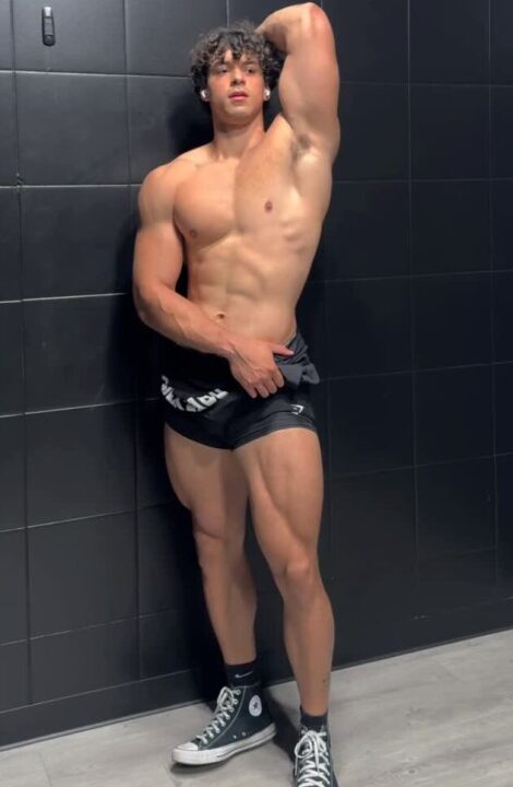 Filho de Xanddy e Carla Perez volta aos EUA após férias em Salvador e adianta: “Vem novidade por aí”