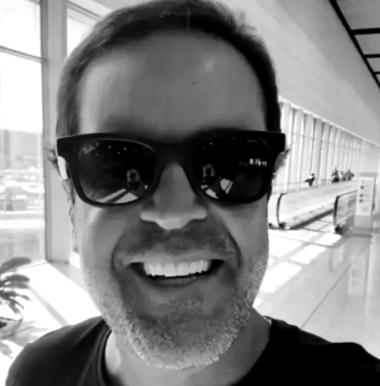 Família de Henrique Maderite presta homenagem após morte do influenciador: ‘Dor difícil de explicar’