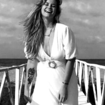 Morre jornalista Flávia Bacelar, aos 31 anos