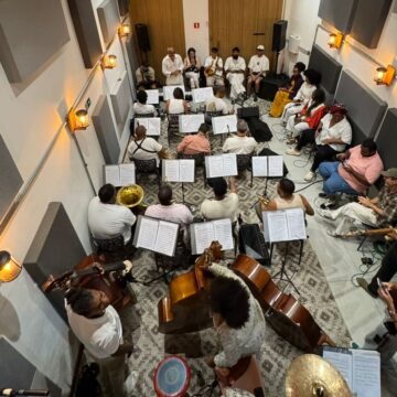 Afrosinfônica recebe BaianaSystem em ensaio aberto e confirma edições mensais em casarão histórico do Pelourinho