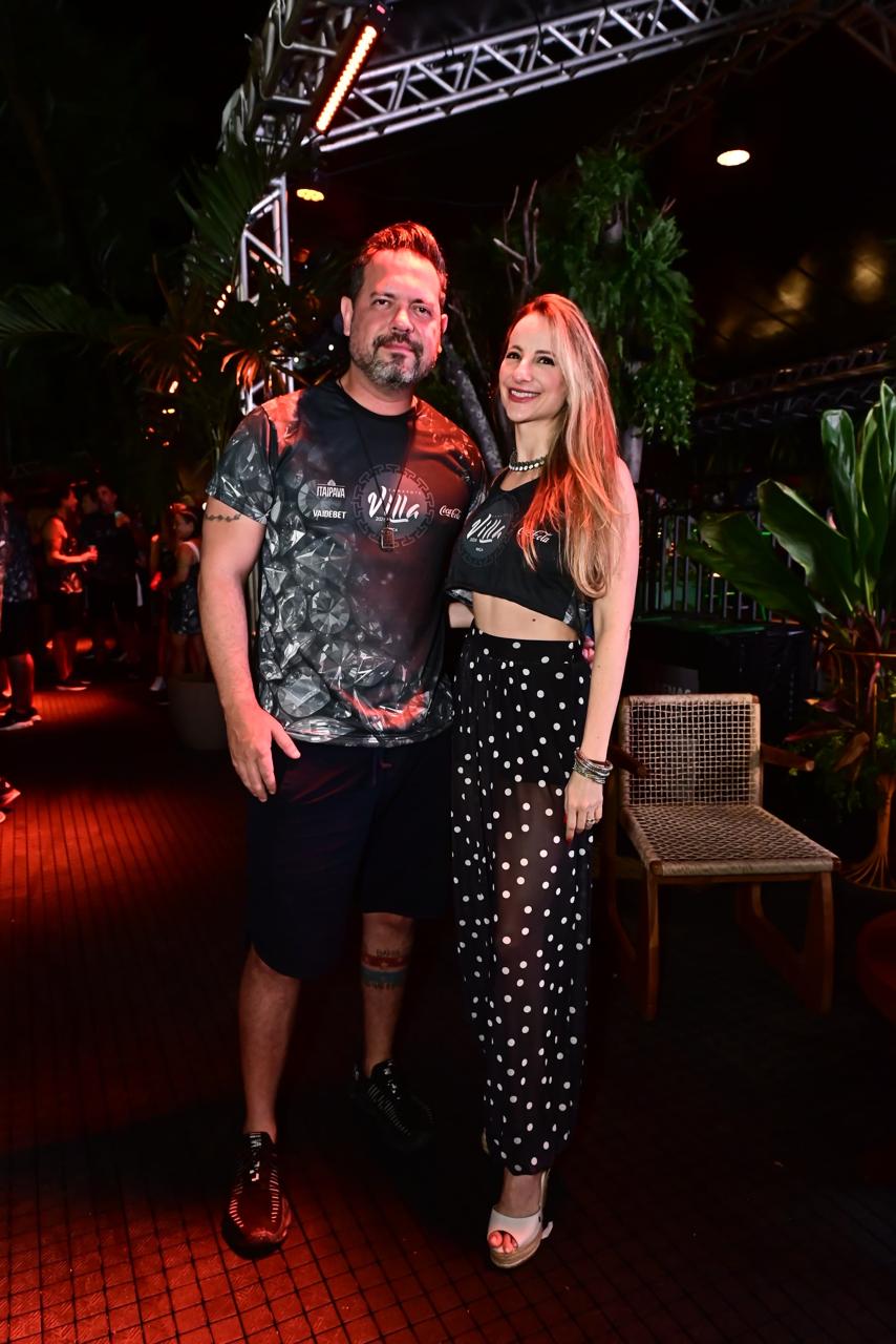 Renatto Rosal e Sandra Lazer 