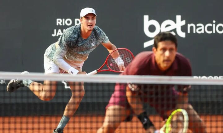João Fonseca e Marcelo Melo avançam para semifinal do Rio Open