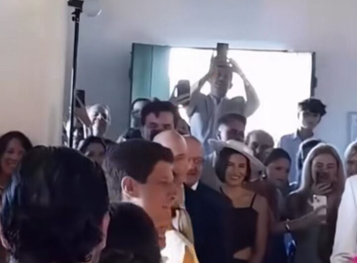 Ministro do STF Alexandre de Moraes prestigia casamento de João Campos e Tabata Amaral em Carneiros; veja vídeo