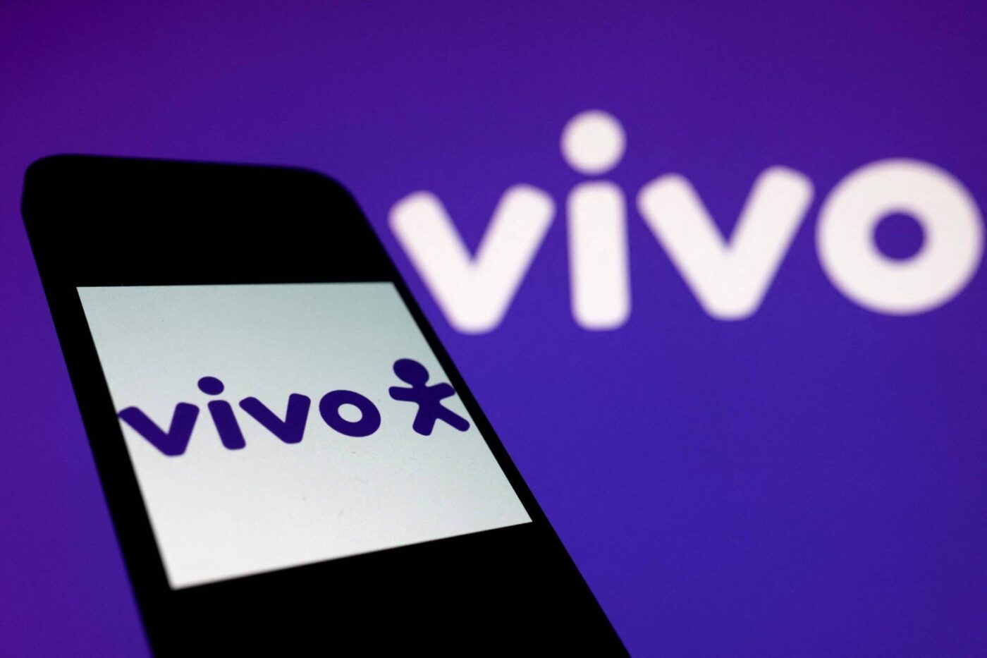 Vivo sem sinal? Clientes da operadora não conseguem acessar internet e fazer ligações