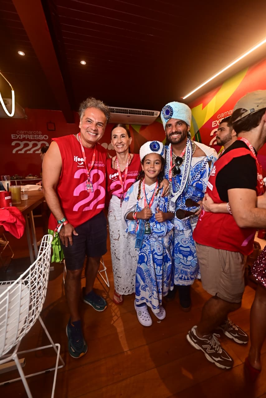 Zé Ricardo, Flora Gil, Nino, JP Demasi