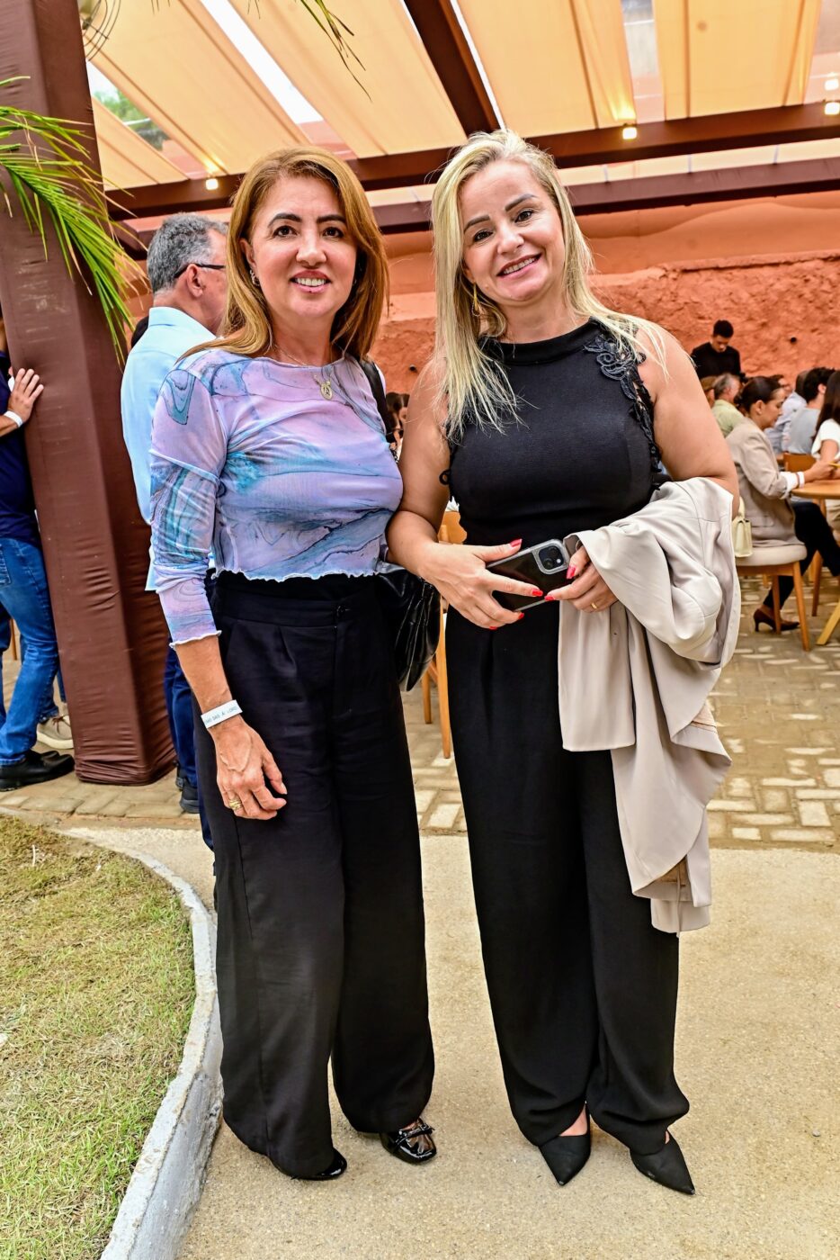 Alessandra Cristian Silva e Márcia Tabosa