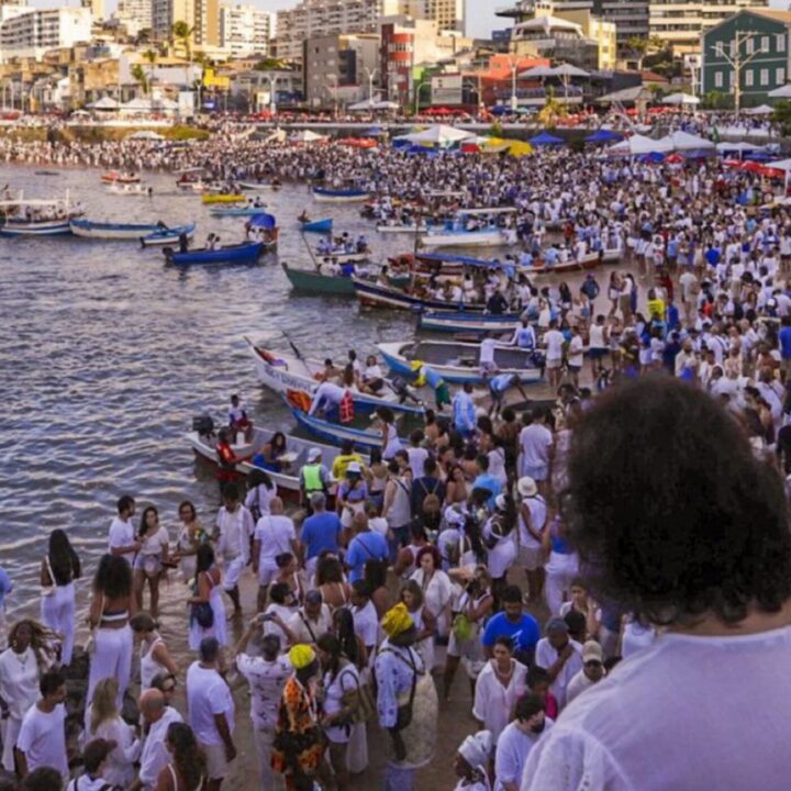 Festa de Iemanjá acontece nesta segunda-feira (2) no Rio Vermelho, em Salvador