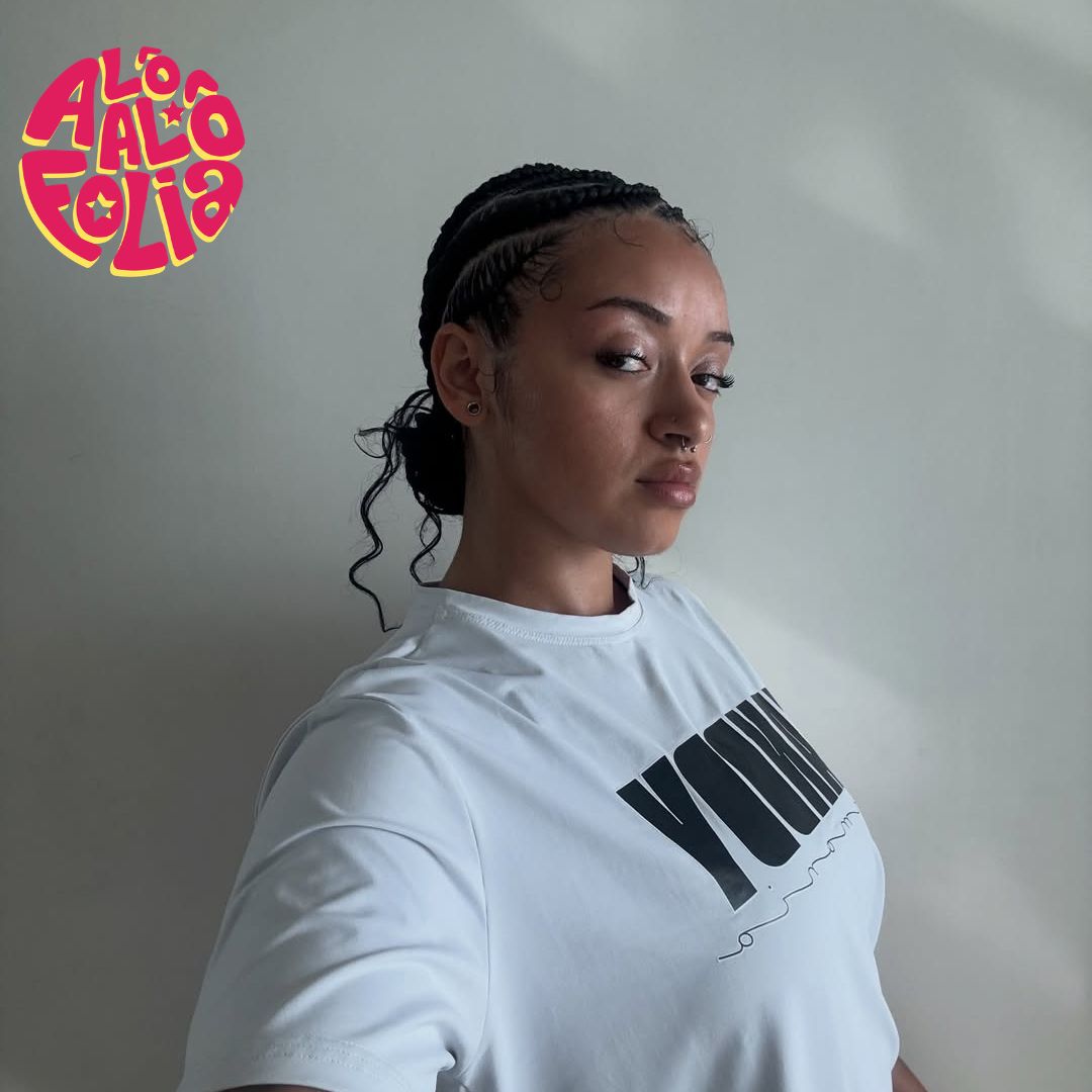 Camilly Victória se emociona após trabalhar pela primeira vez no Carnaval com o pai, Xanddy: “Profundamente honrada”