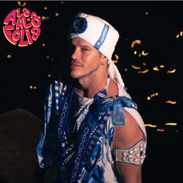 José Loreto abre álbum de fotos após sair de Gandhy no Carnaval de Salvador: ‘Levando fé’