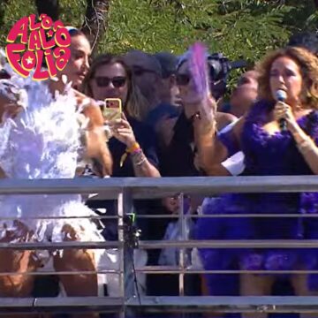 Ivete Sangalo recebe Daniela Mercury em cima do trio no Carnaval de Salvador