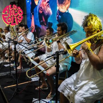 Orkestra Rumpilezz comanda ensaio de Carnaval em Salvador