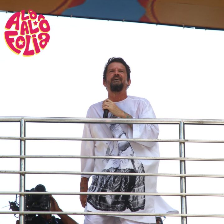 Saulo abre segundo dia de Carnaval com pipoca no Campo Grande