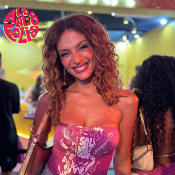 Ex-moradora da Federação, atriz global Gabriela Loran marca presença no Camarote Salvador