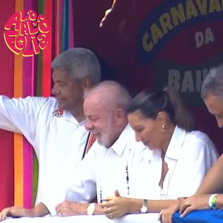 Lula acompanha desfile dos trios no Carnaval de Salvador