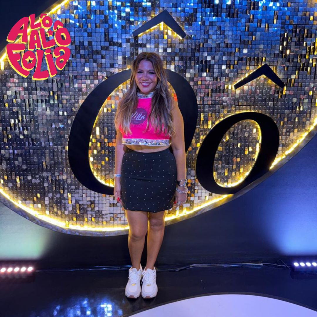 Mani Reggo marca presença no Camarote Villa: ‘Gosto dessa energia que o Carnaval traz’