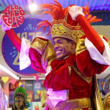 Salvador escolhe novo Rei Momo em noite de festa; veja quem ganhou