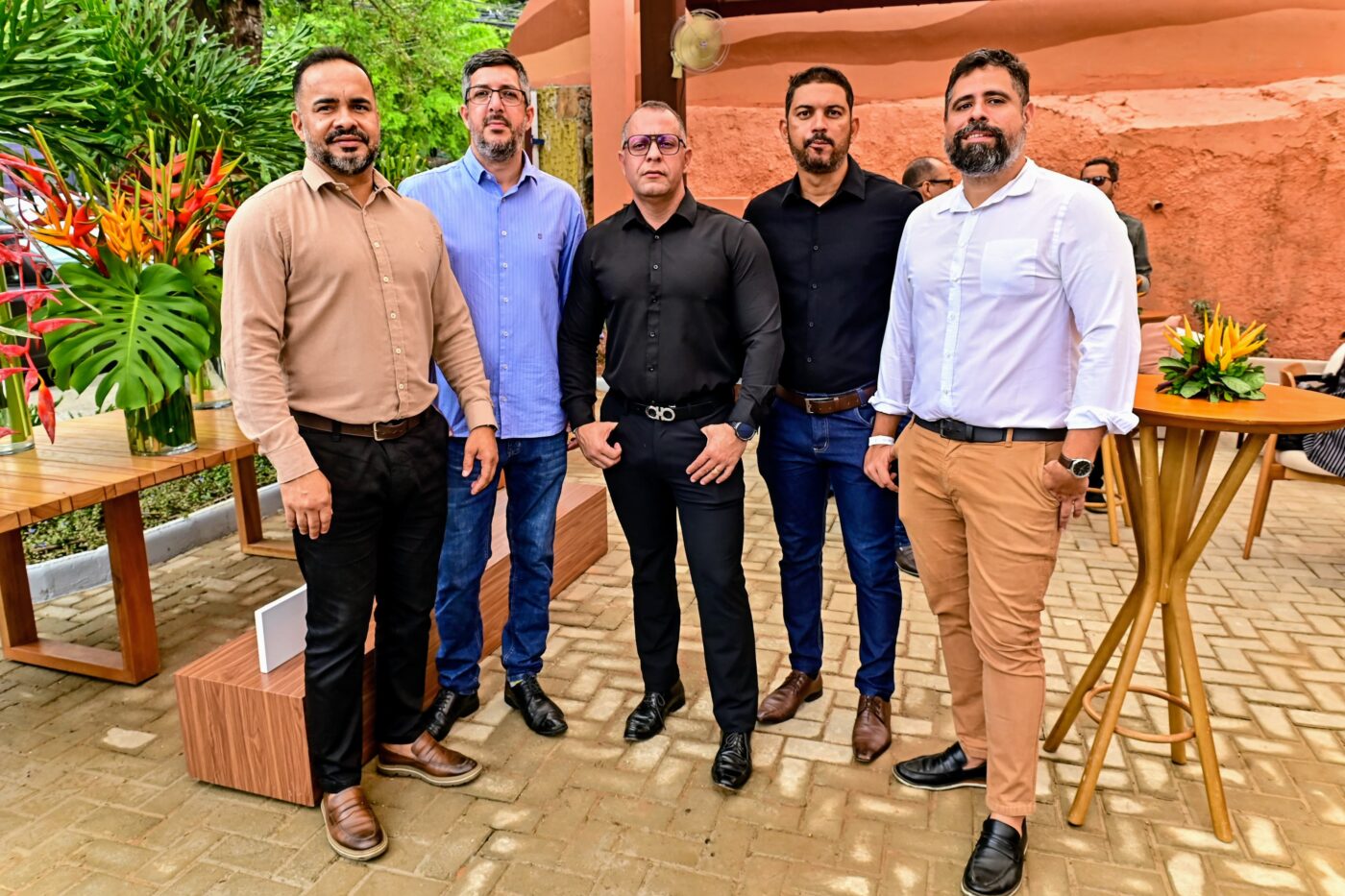 Flávio Reis, Fábio Andrade, Alan Rocha, Vitor Barros e Alexandre Abreu