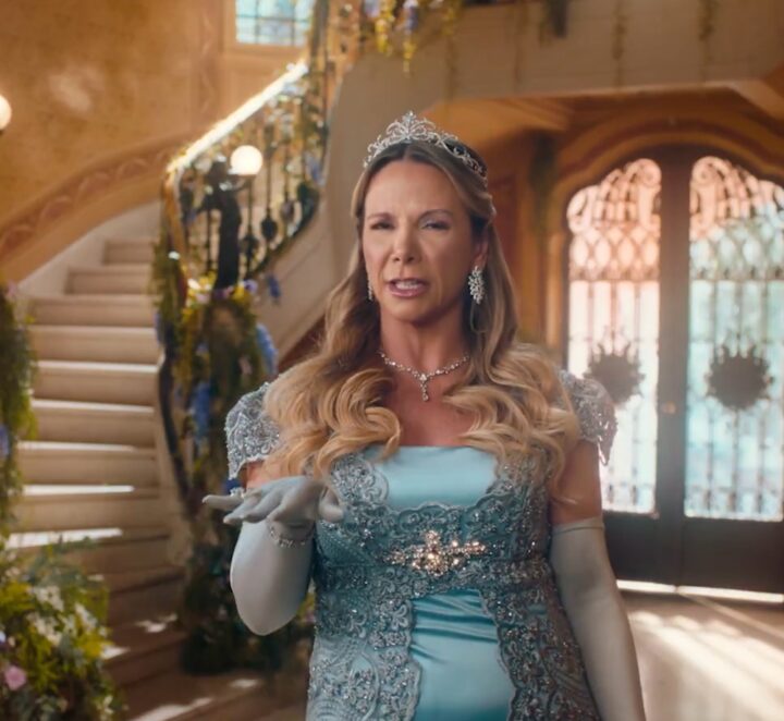 Carla Perez relembra clássico “Cinderela Baiana” em campanha da Netflix; assista