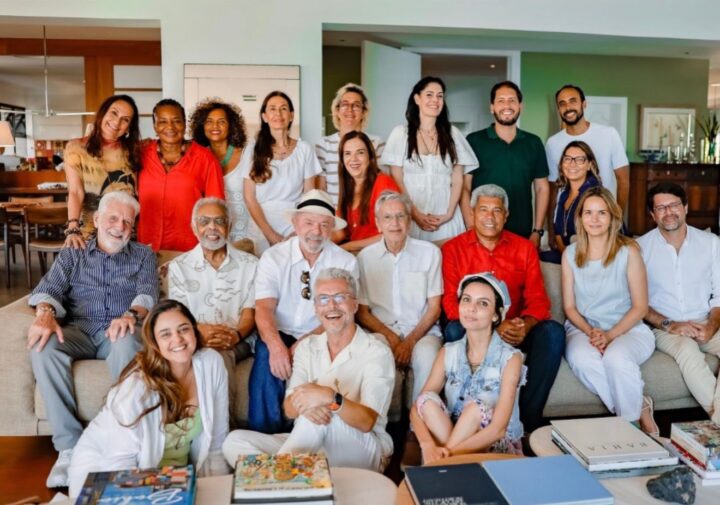 Gilberto Gil reúne Lula, Janja, Caetano Veloso e autoridades em Salvador